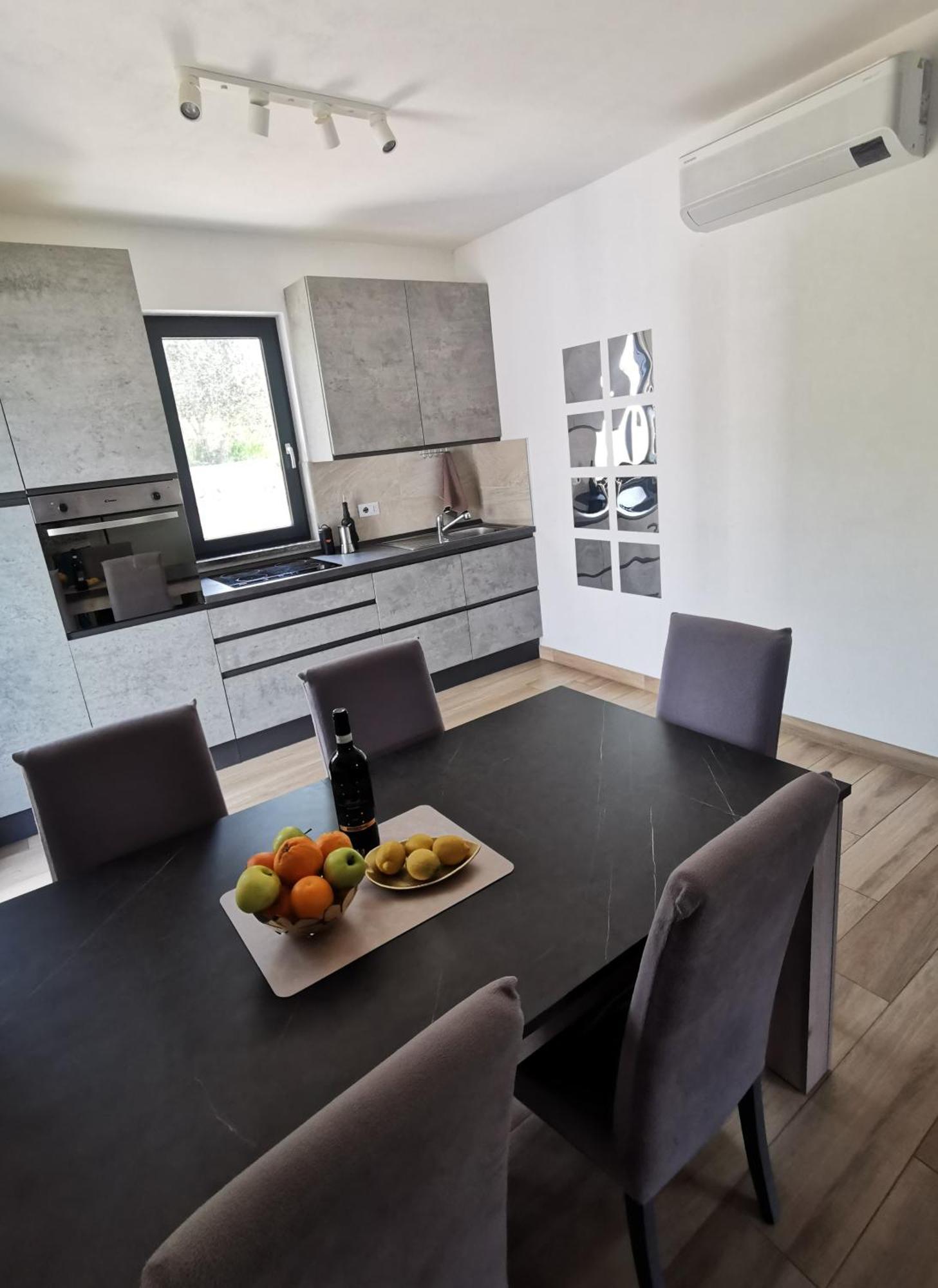 فيلا Casa Marta 11 غارليندا المظهر الخارجي الصورة